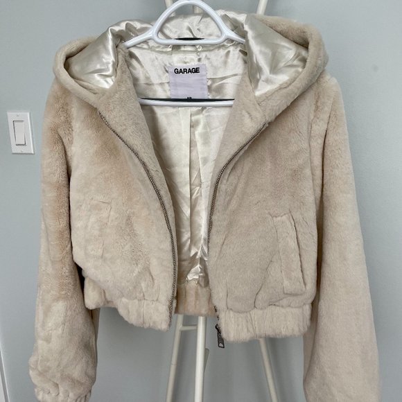 Garage - Fluffy coat - Size S - Beige - NWOT - Picture 1 of 6